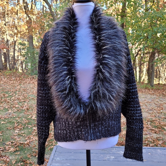 Meet your Posher, Julia - Picture 10 of 16